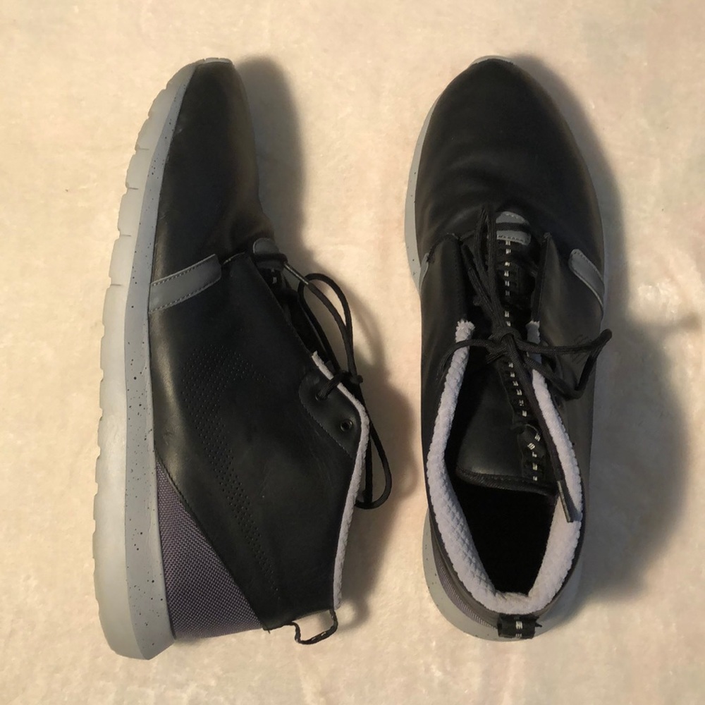 Nike Air Roshe Run Sneakers